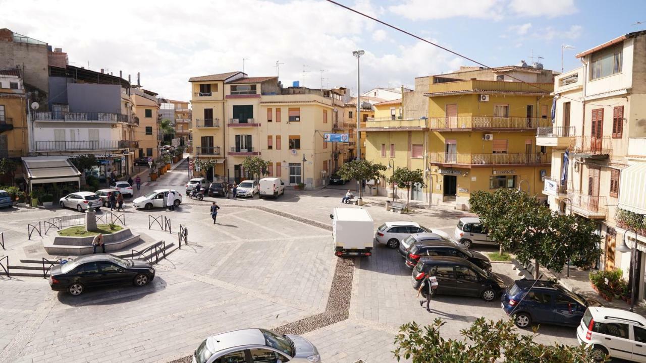 Casa Eleonora Apartment Campofelice Di Roccella Exterior photo